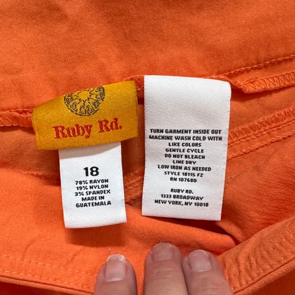 Ruby Rd. Orange Capris - Picture 3 of 5
